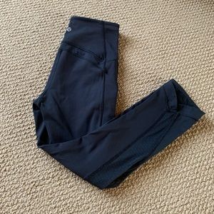 Lululemon Calf Cropped Leggings w/ Polka Dot Mesh Detail